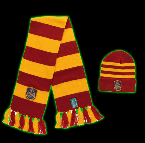 Hogwarts Knit Hat & Knit Scarf Set