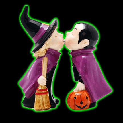 Halloween Couple Salt And Pepper Shakers