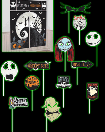 The Nightmare Before Christmas Scene Setter with Photo Booth Prop