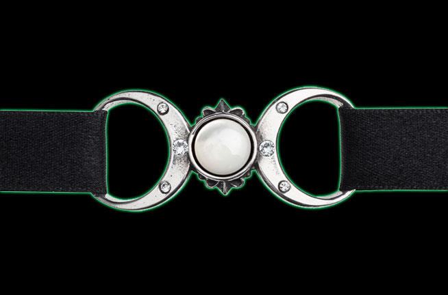 Triple Goddess Choker