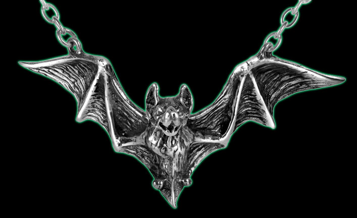 Om Strygia Raised Bat Pendant